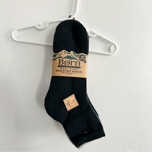 Born Dark Wool Blend Quarter Socks